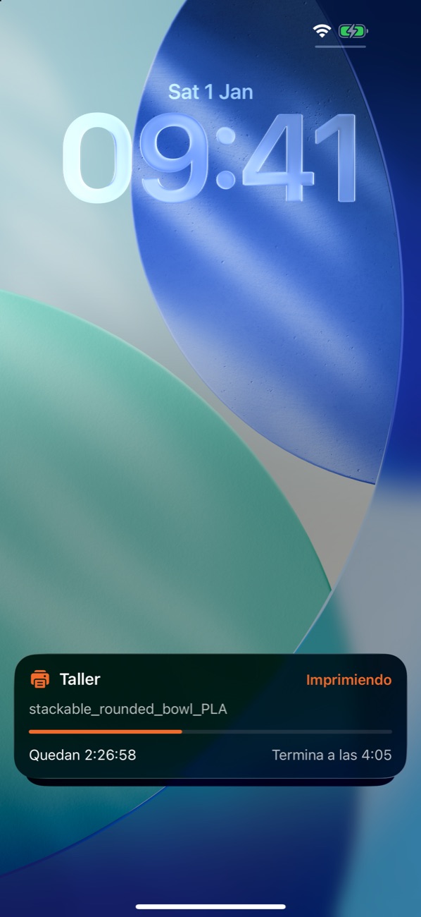 La actividad en vivo de KlippBoy en la pantalla bloqueada del iPhone, con el avance de la impresión y el tiempo que falta
